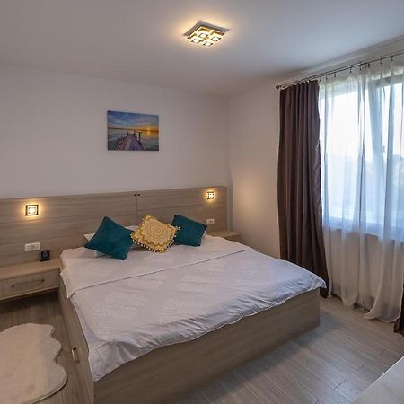 Apartament Expoparc 피테슈티 외부 사진
